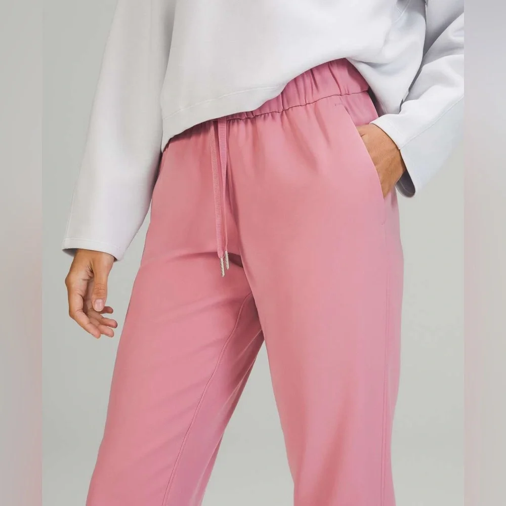 Lululemon On the Fly Jogger 28" *Woven - Pink Taupe (light muted pink) - Picture 4 of 13